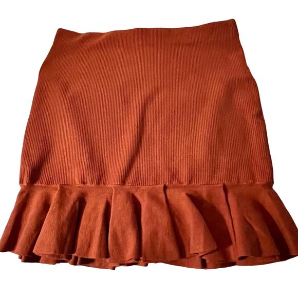 Express Skirt Womens XL Rust Short Straight Ruffled Hem Pull On Heavy Stretc NEW - Picture 1 of 7